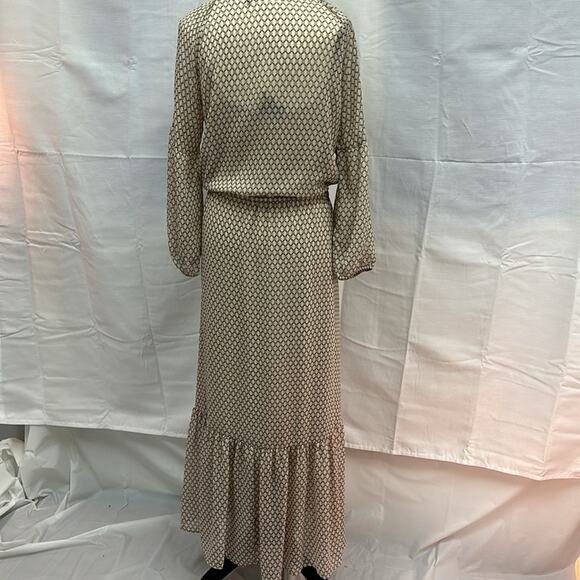 DKNY Beige Maxi Dress with Keyhole Detail and Adjustable Waist - Size Small - Picture 6 of 16
